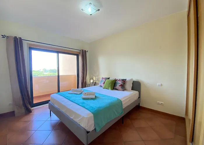 Albufeira Sunny Style With Pool By Homing