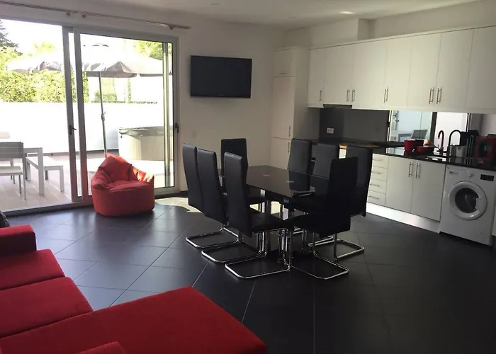 Casa Com 3 Suites Jacuzzi Em Albufeira