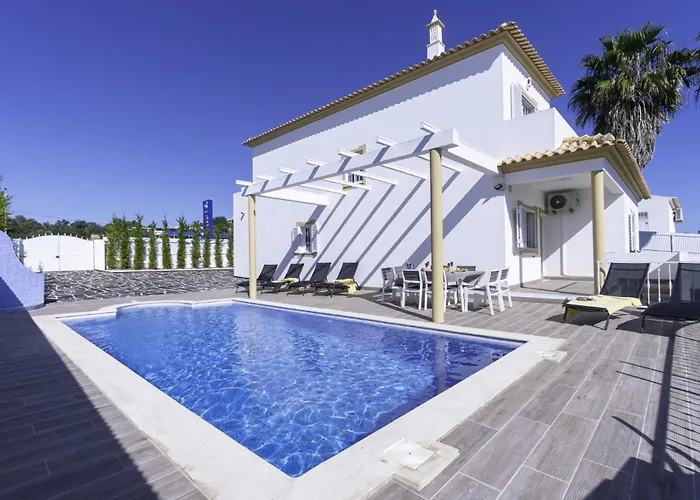 Villa Menina By Ocvillas