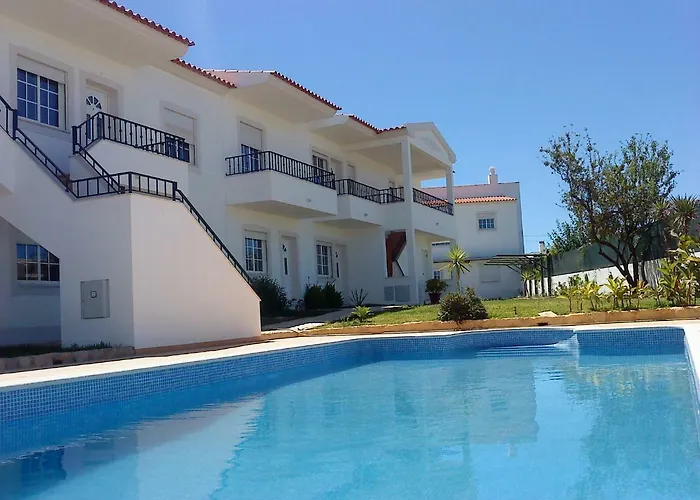 Deluxe Apartment E