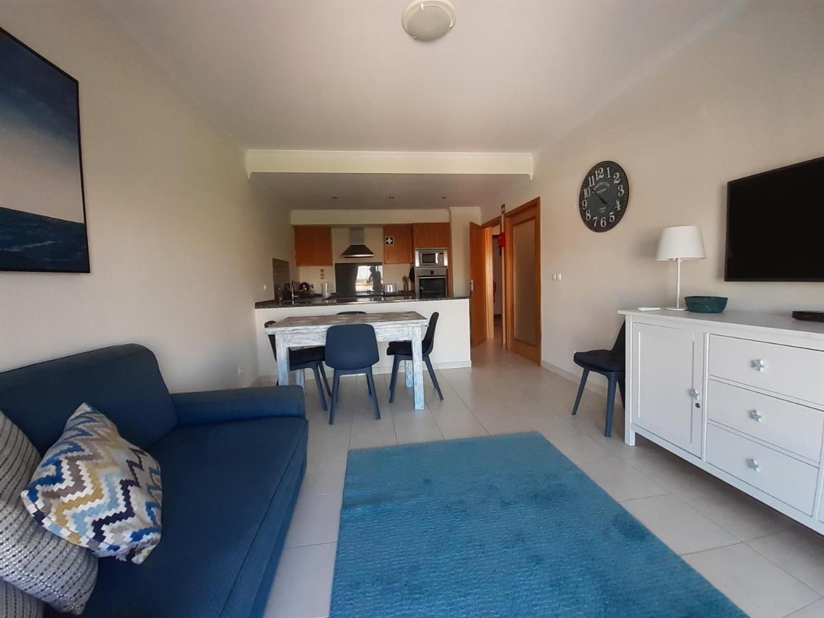 Vista Das Ondas Olhos De Agua Ii Apartment *