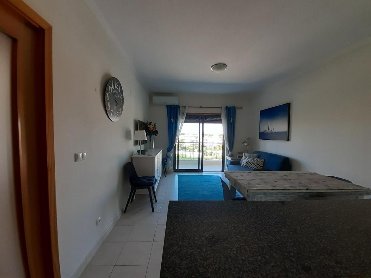 Vista Das Ondas Olhos De Agua Ii Apartment *