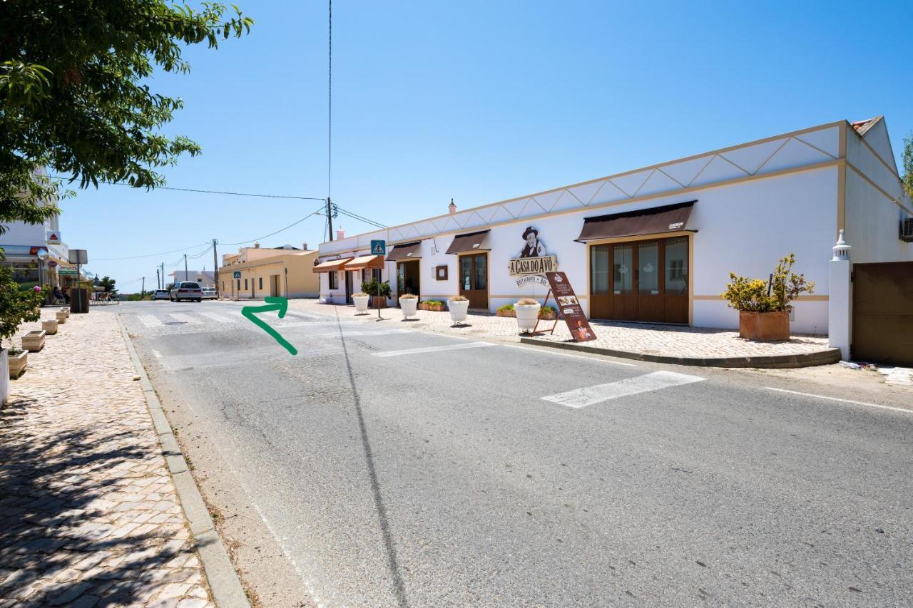 Monte Dos Avós, * Albufeira