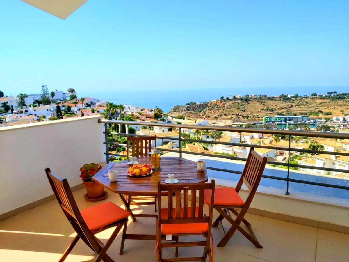 Penthouse With Sea Views * Albufeira