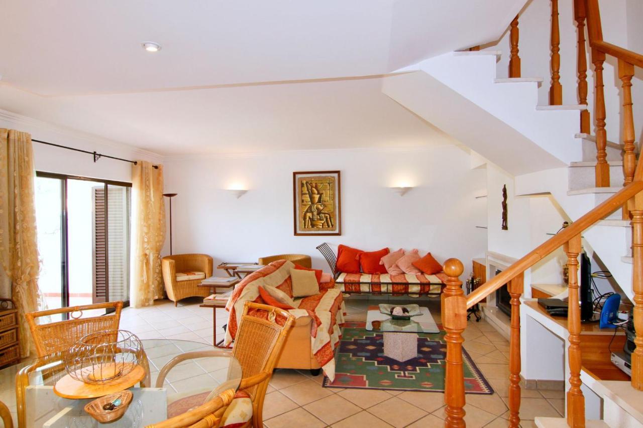 Lovelystay - Alto Dos Calicos 2br House With Garden