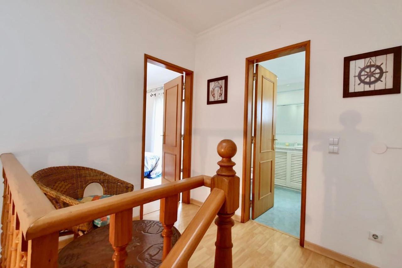Lovelystay - Alto Dos Calicos 2br House With Garden Holiday home *