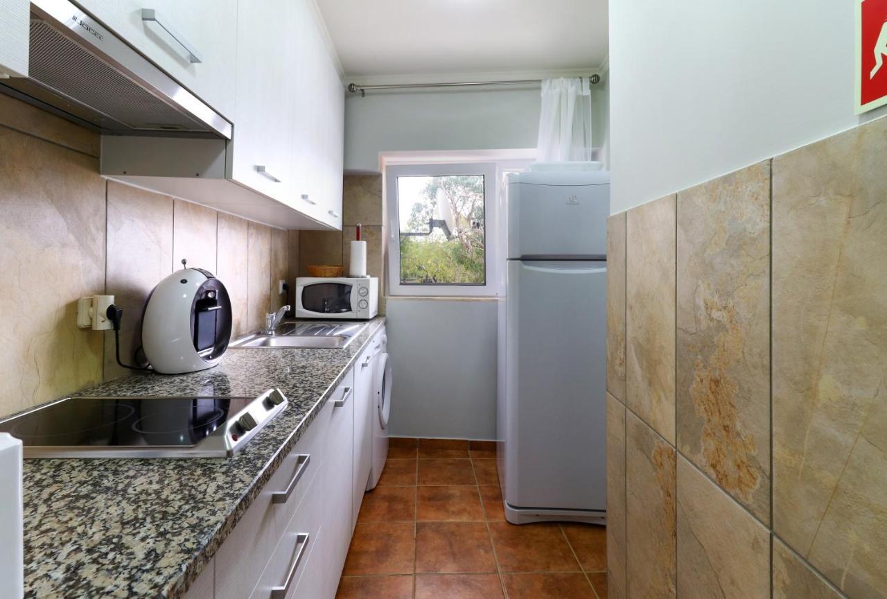 Aveiros Beach Apartment