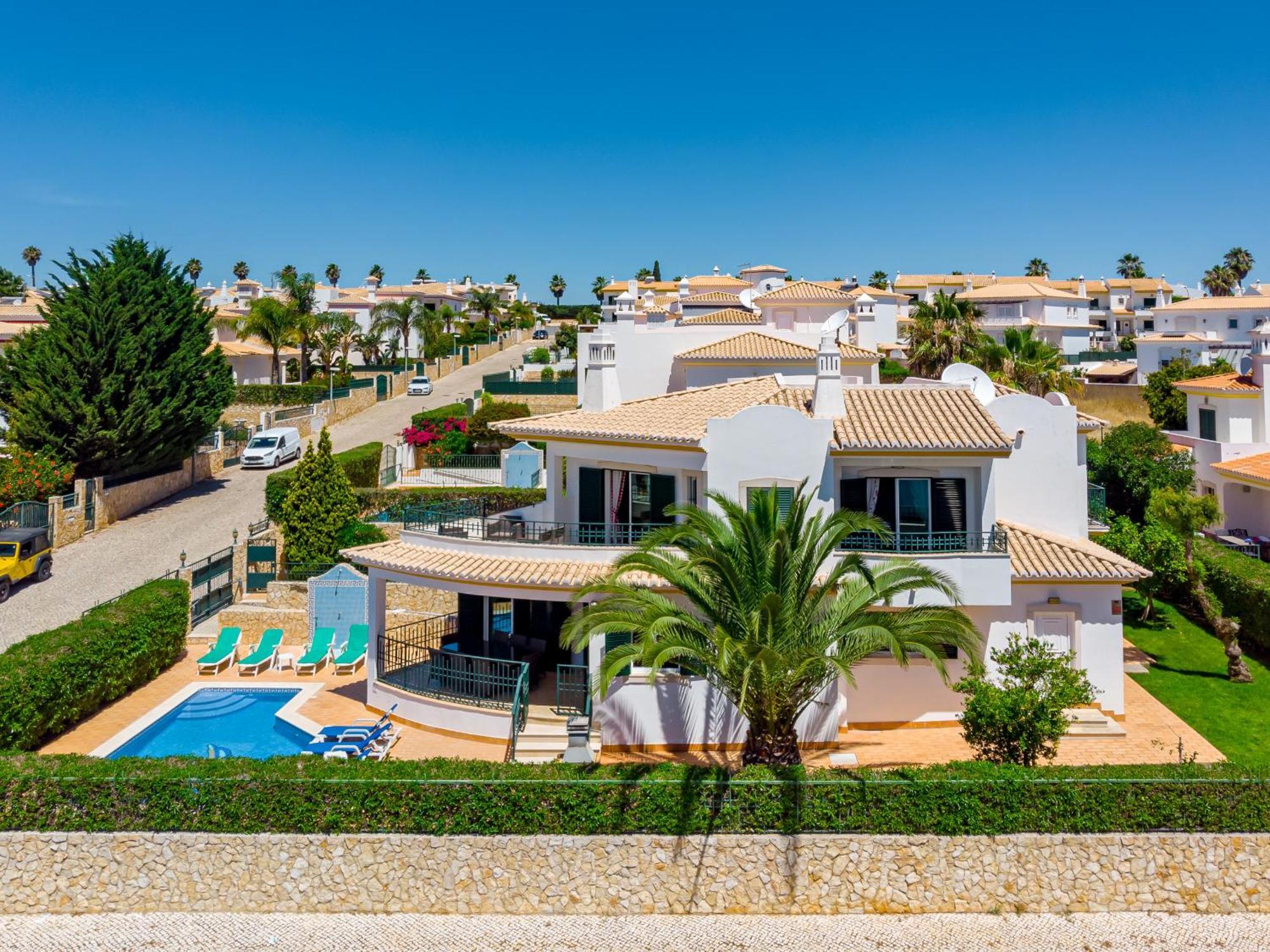Villa Kelisia *