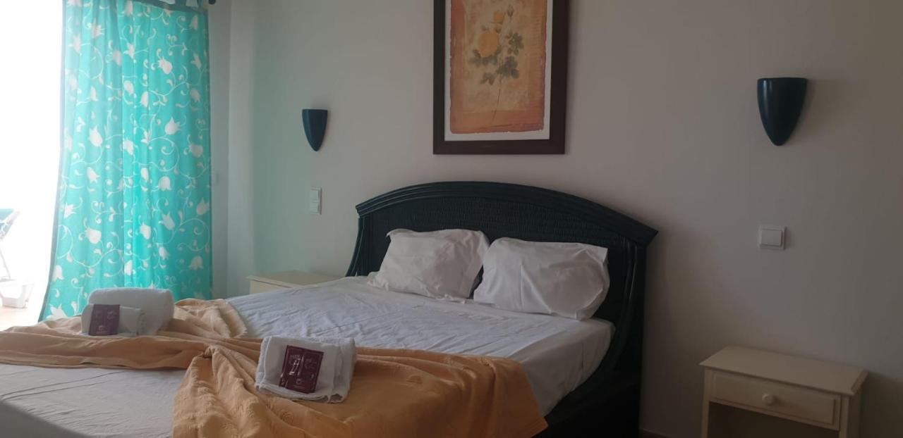 Oura Sunset Apartment *