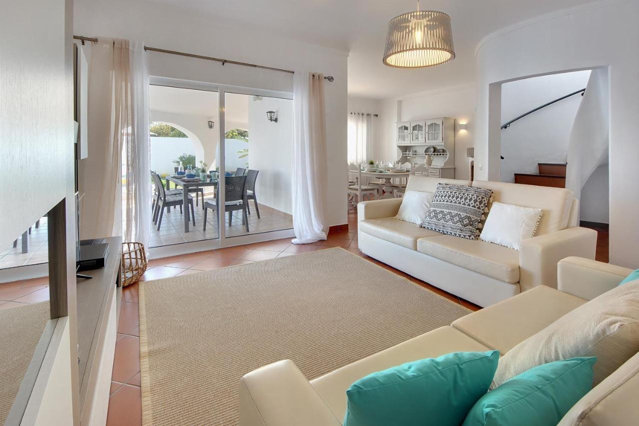 Francella- Relaxing Holidays In An Ideal Location By Dreamvillasalbufeira Pousada