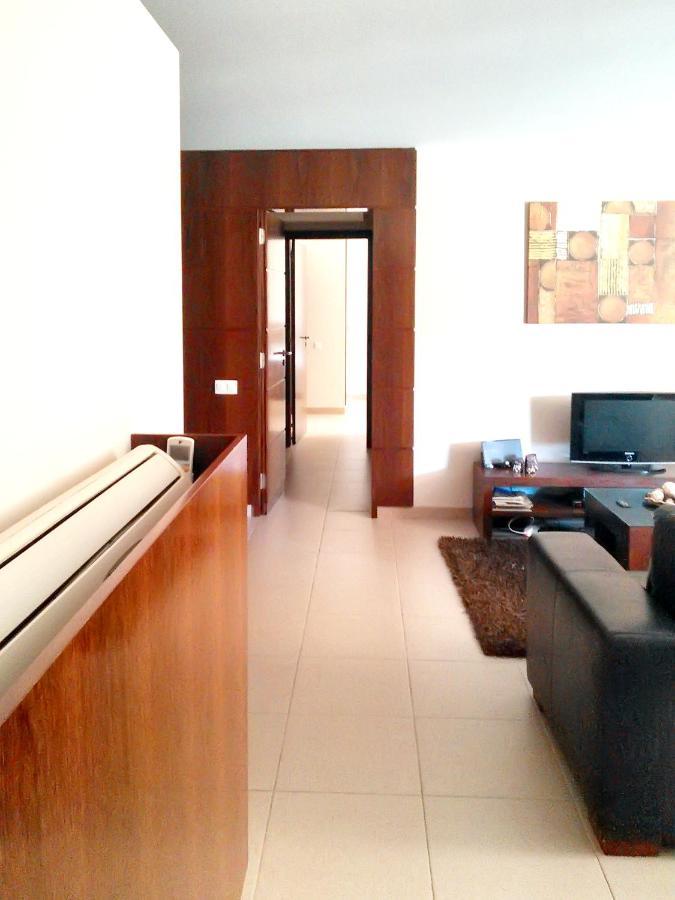 2 Bedrooms At 500 M Away From The Beach With Shared Pool Furnished Balcony And Wifi *