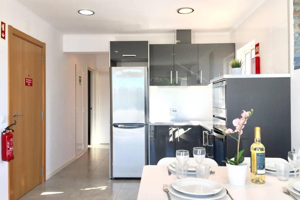 Edifico Ouramar T2 Apartment