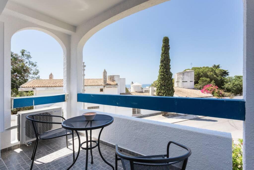 Apartment Edifico Ouramar T2 *