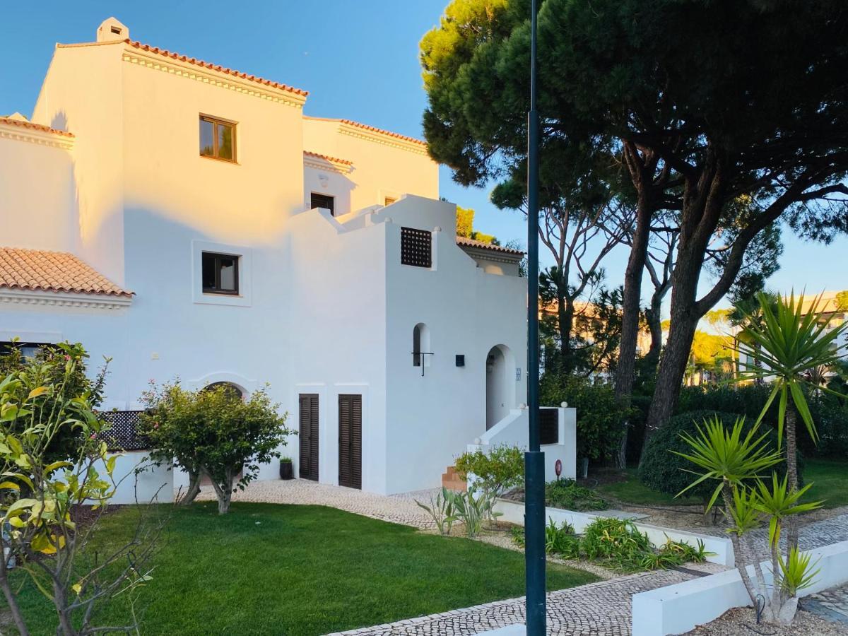 Algarve Luxury Experience - Situated Within The Pinecliffs
