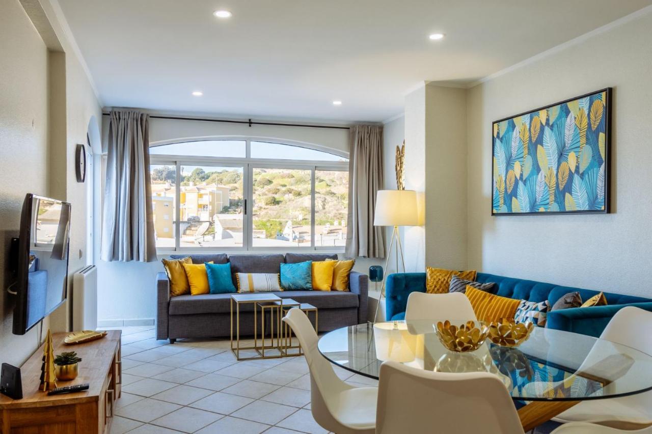 Renoviertes Mit Grosser Terrasse Apartamento *