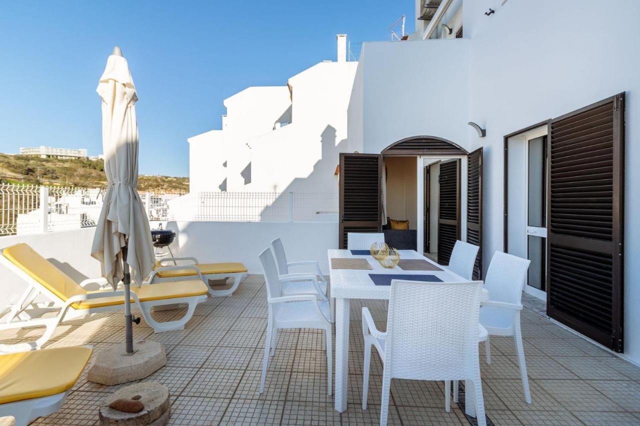 Renoviertes Mit Grosser Terrasse *