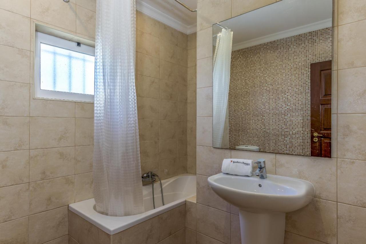 Flh Mira Flat With Pool Apartamento Albufeira