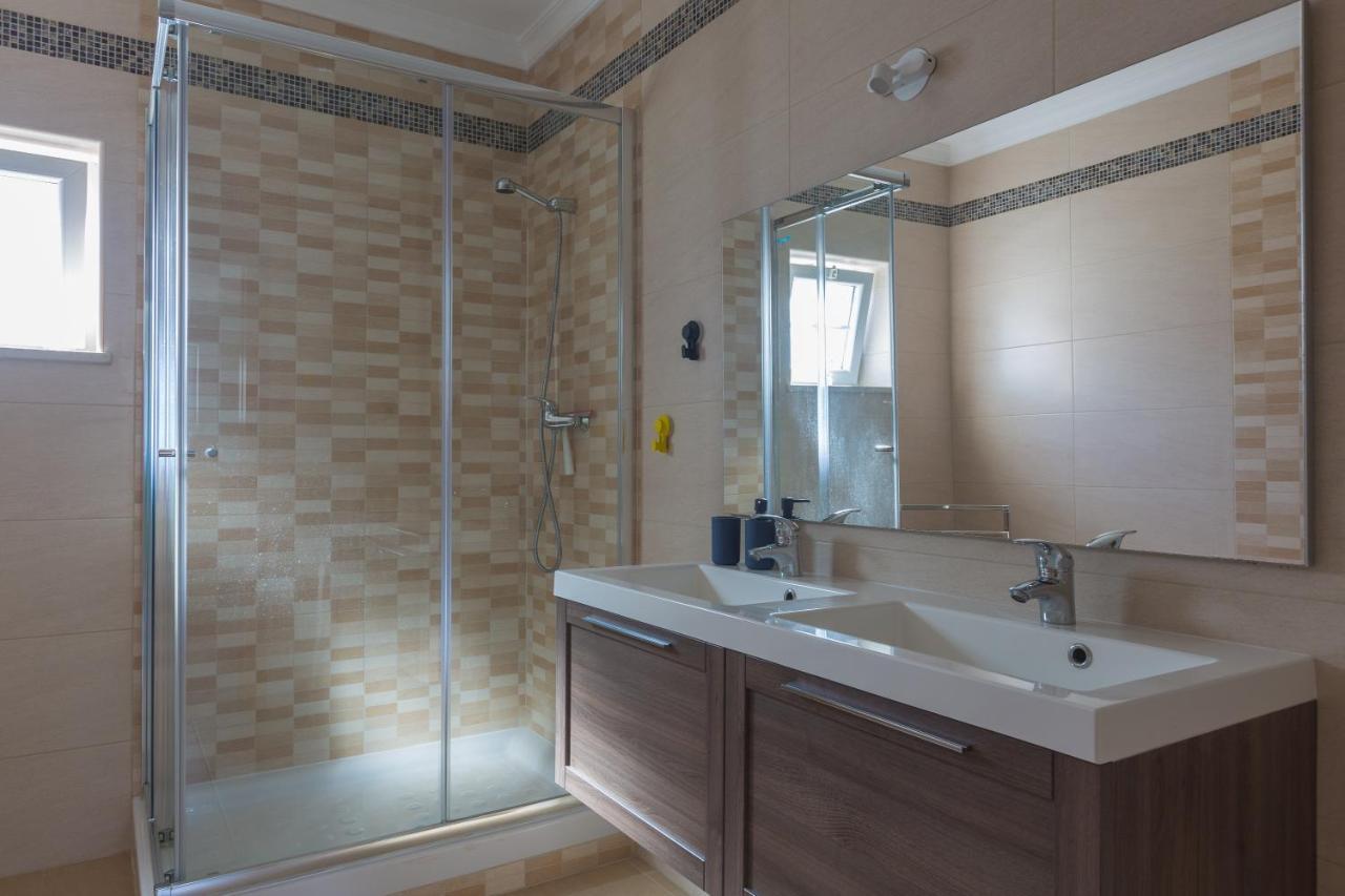 Villa Full Private 180sqm - Terrace Jacuzzi - 200m & Sea View *