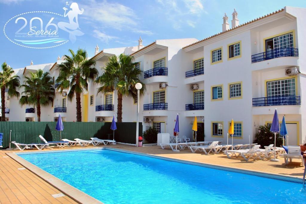 Com Piscina Em Albufeira, Da Oura * Albufeira