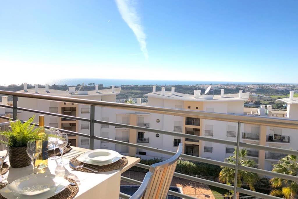 Apartment L Encosta Da Orada Wonderful Sea View Albufeira