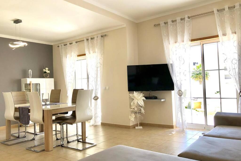 Casa de Férias Forte Atlantico L Close Beach And Center Albufeira