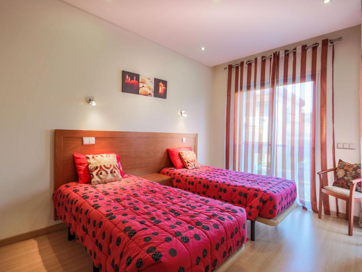 Villa V4, Jardins Branqueira3 Near Beach, Albufeira