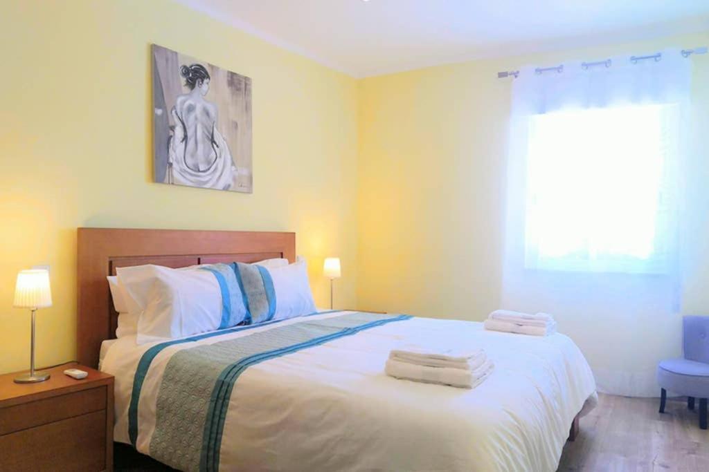 Apartment Eulalia With Pool And 5 Minutes From The