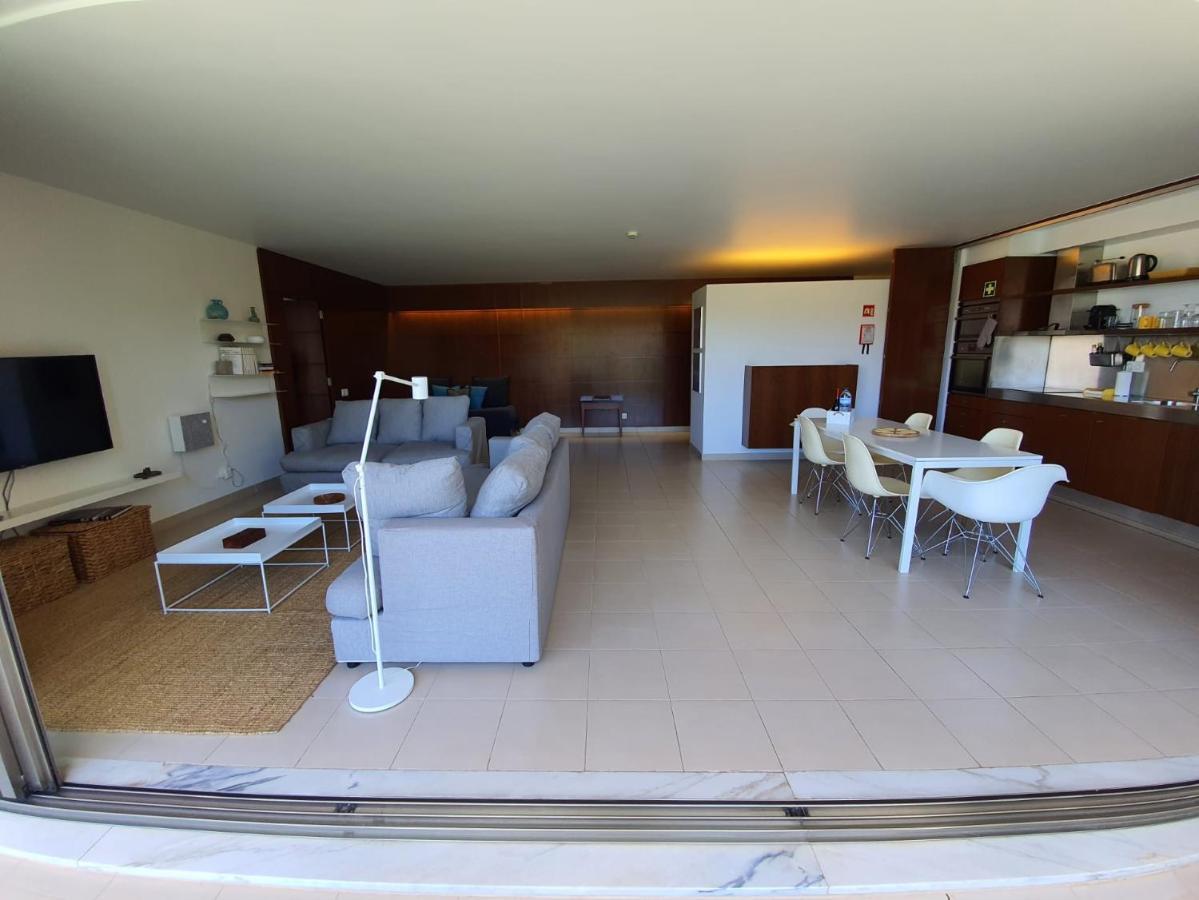 Ambassador Salgados Apartment