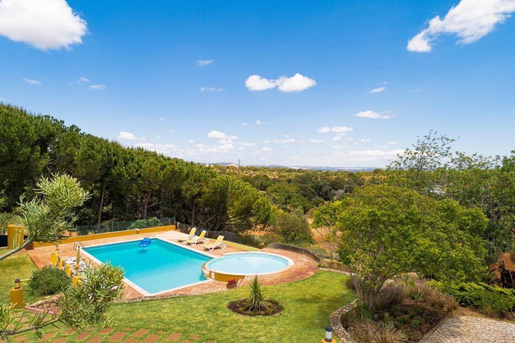 Villa Monte Branco - Private Swimming Pool Albufeira