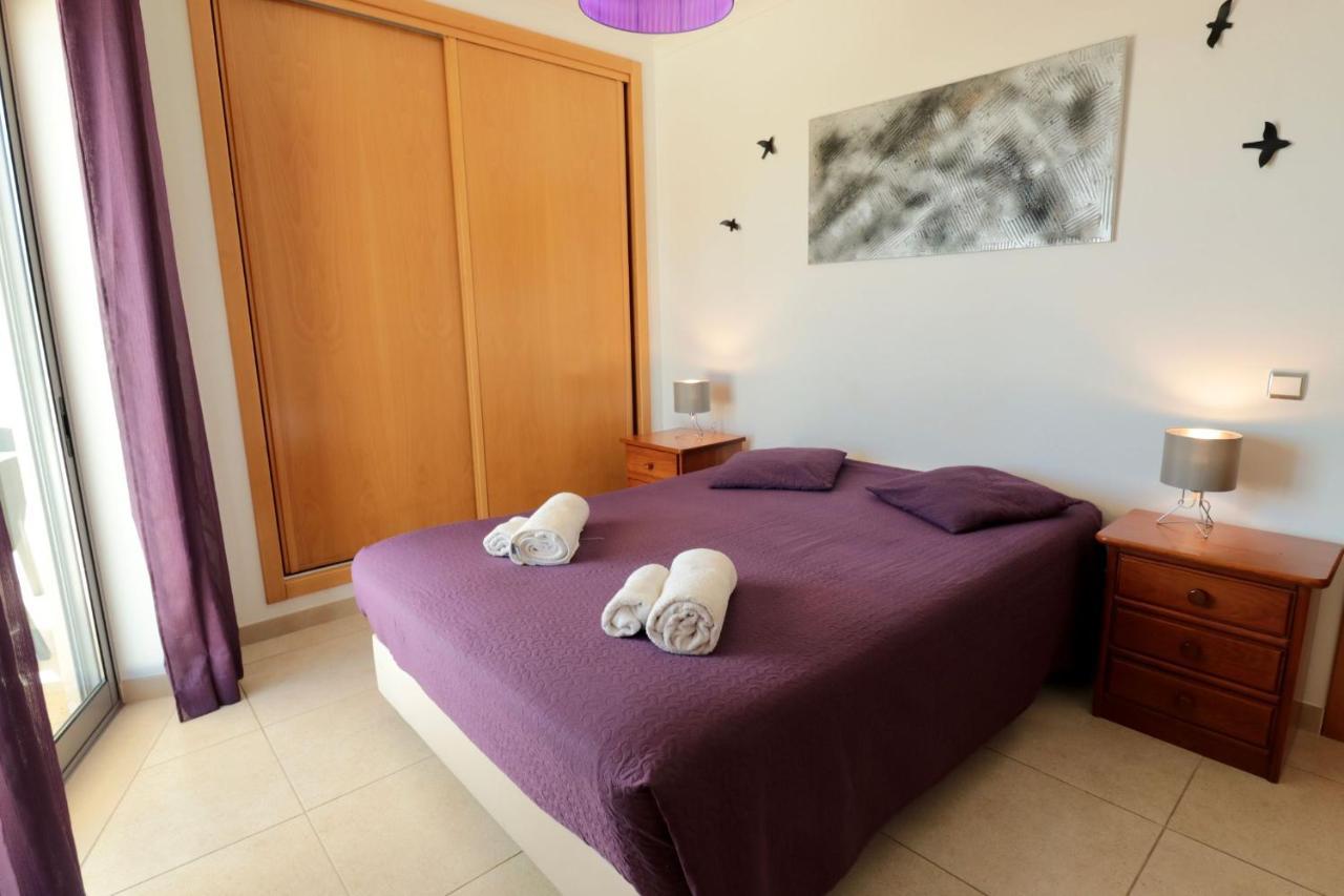 Olhos De Agua 1br With Pool, Ac And Free Parking Apartment *
