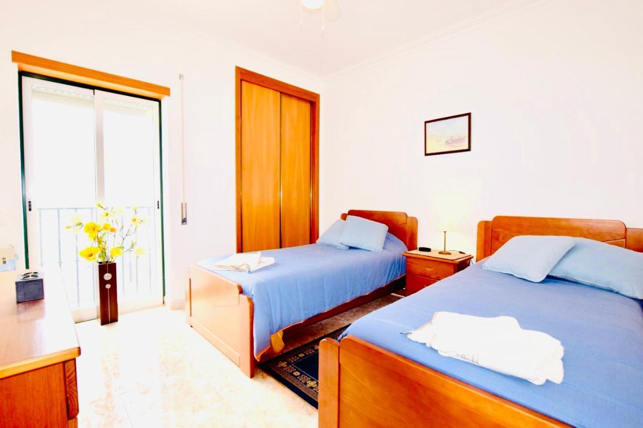 Estrada De, Urbanizacao,edificio Laranjal,apartment 18,vale Carro, 8200-596 Appartement