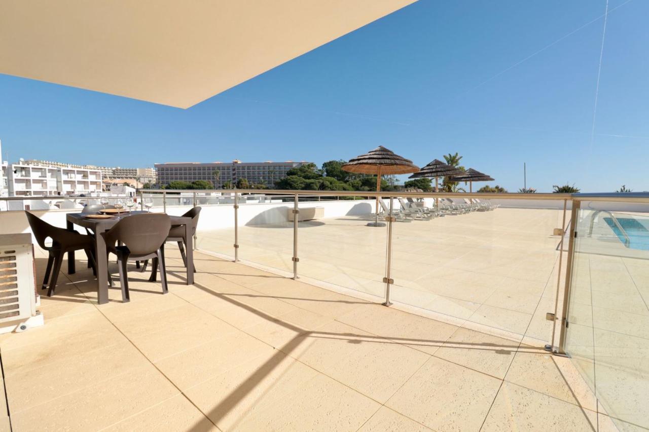 Apartment Olhos De Agua 1br With Pool, Ac And Free Parking *