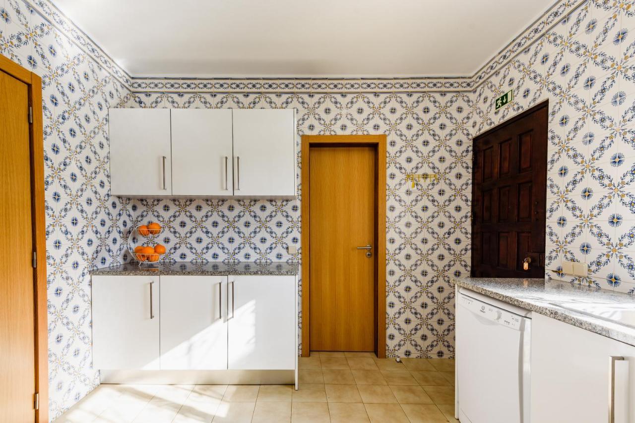 Vakantiehuis Protea - 5 Bedroom, Beach, Air-con, Wifi Albufeira