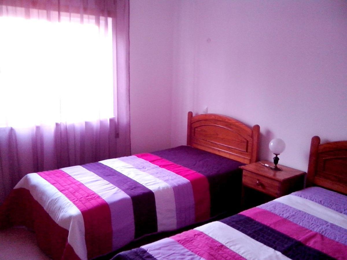 Charming In With Shared Pool Albufeira