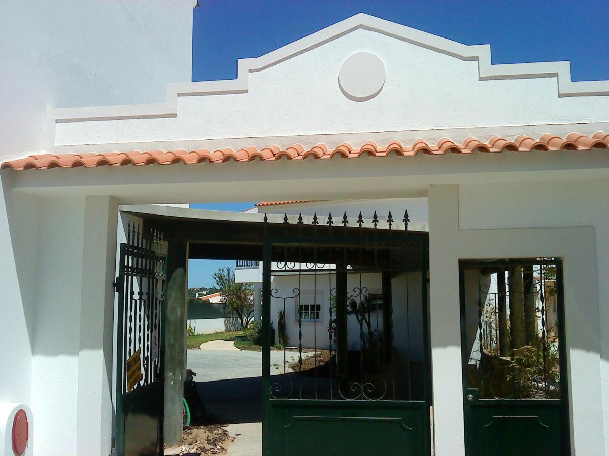 Apartamento Charming In With Shared Pool *