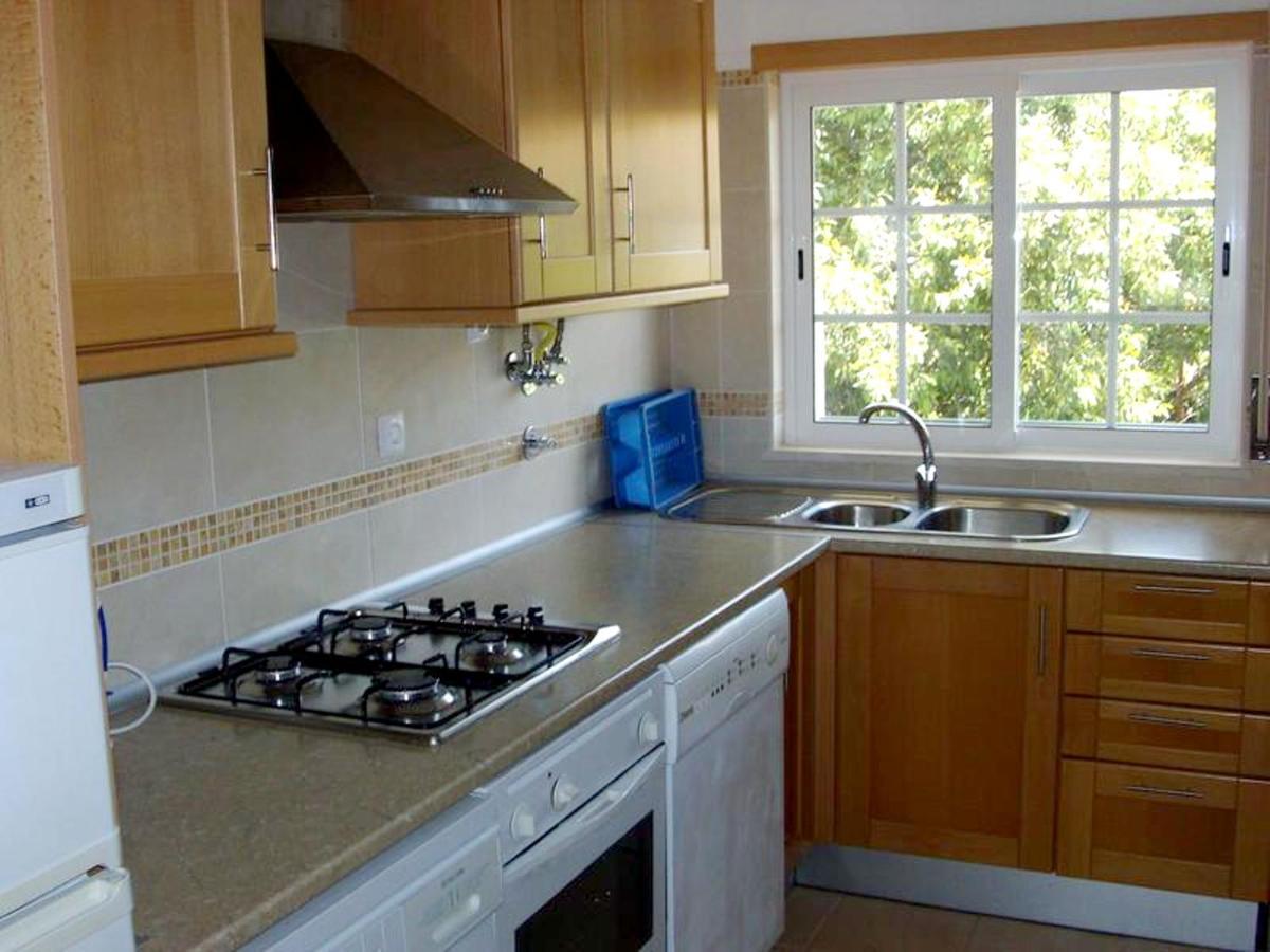 Apartamento Charming In With Shared Pool