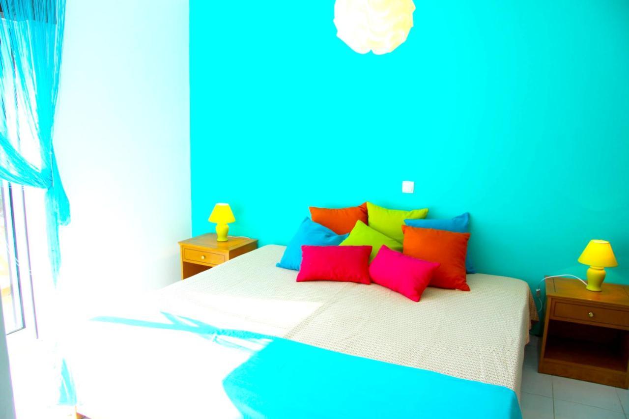 3 Bedrooms At 700 M Away From The Beach With View Terrace And Wifi * Albufeira