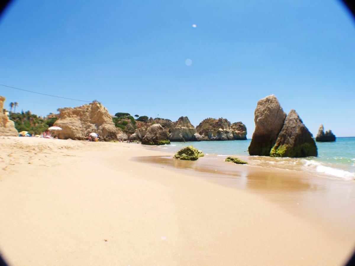 3 Bedrooms At 700 M Away From The Beach With View Terrace And Wifi Apartment Albufeira