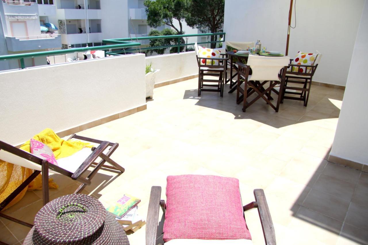 Apartment 3 Bedrooms At 700 M Away From The Beach With View Terrace And Wifi