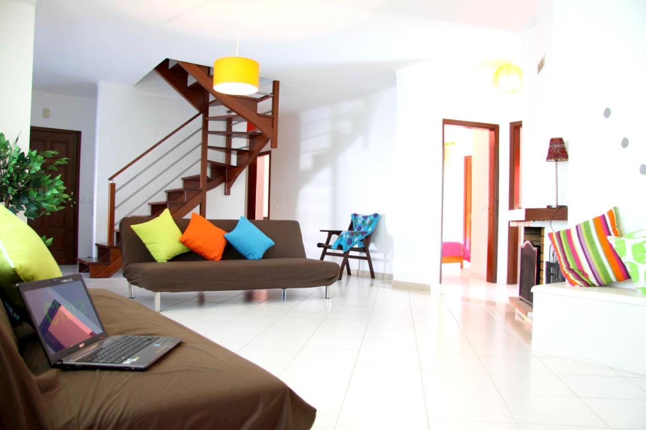 Apartment 3 Bedrooms At 700 M Away From The Beach With View Terrace And Wifi *