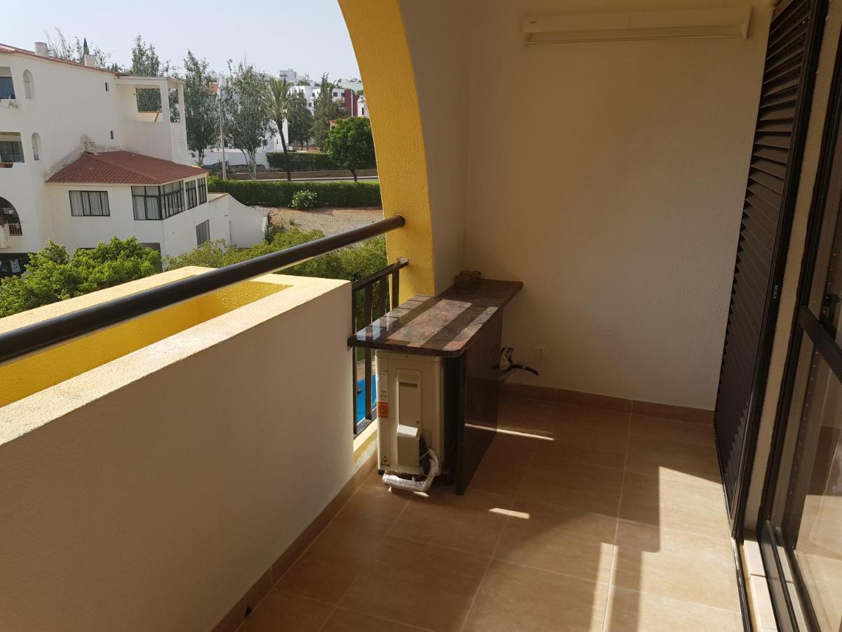 Apartment Tio Papel Iii *