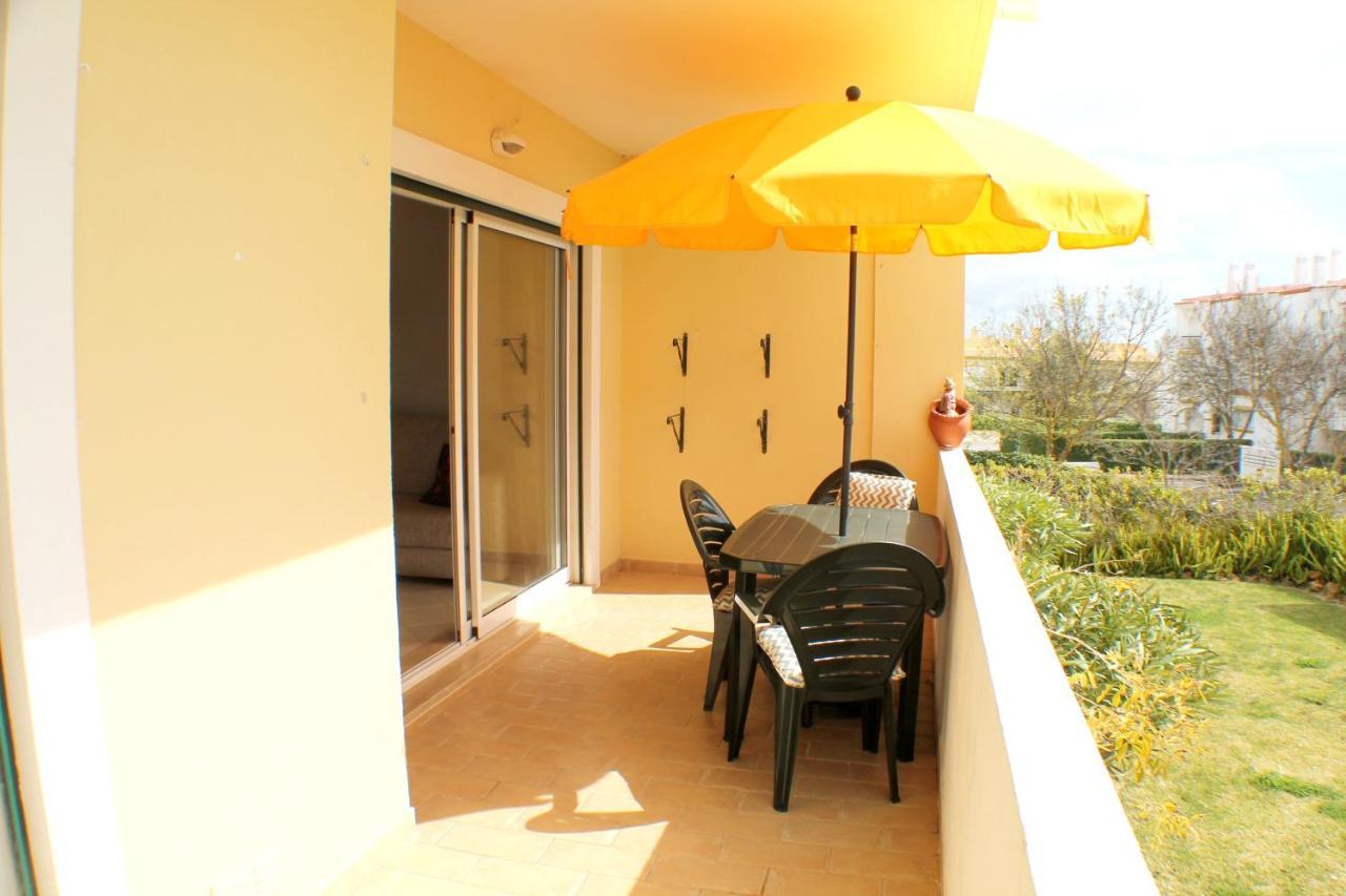 2 Bedrooms With Shared Pool Enclosed Garden And Wifi At 5 Km Away From The