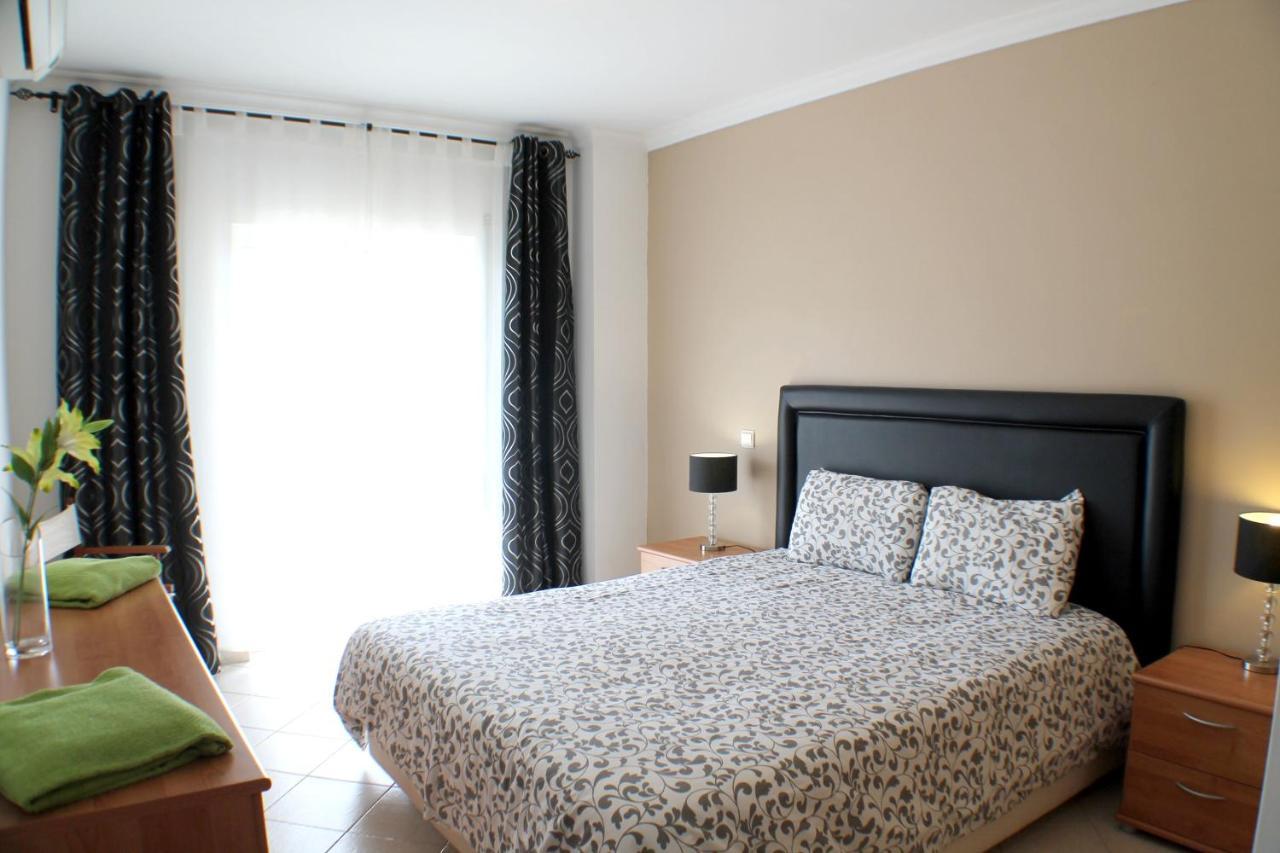 Apartment 2 Bedrooms With Shared Pool Enclosed Garden And Wifi At 5 Km Away From The