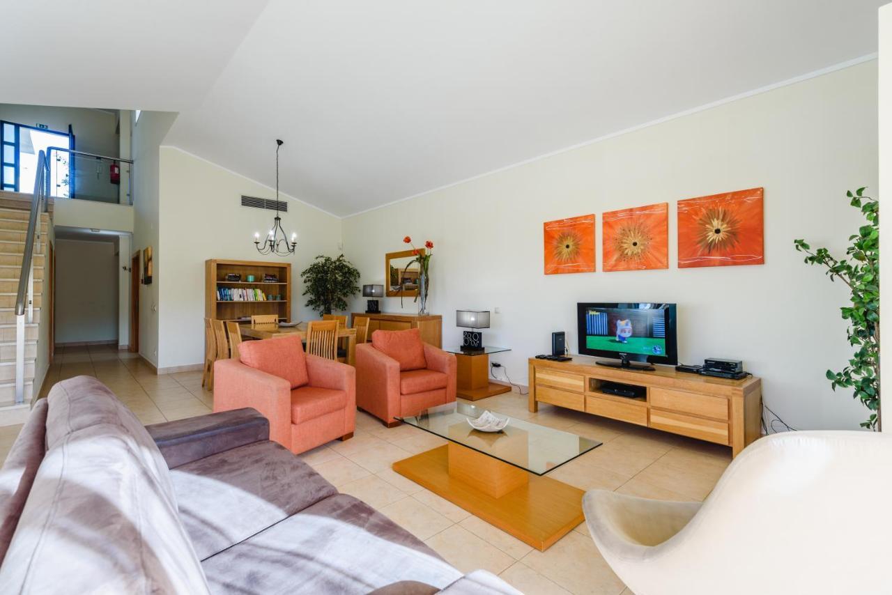 Rosemary - Surf And Beach Villa Albufeira