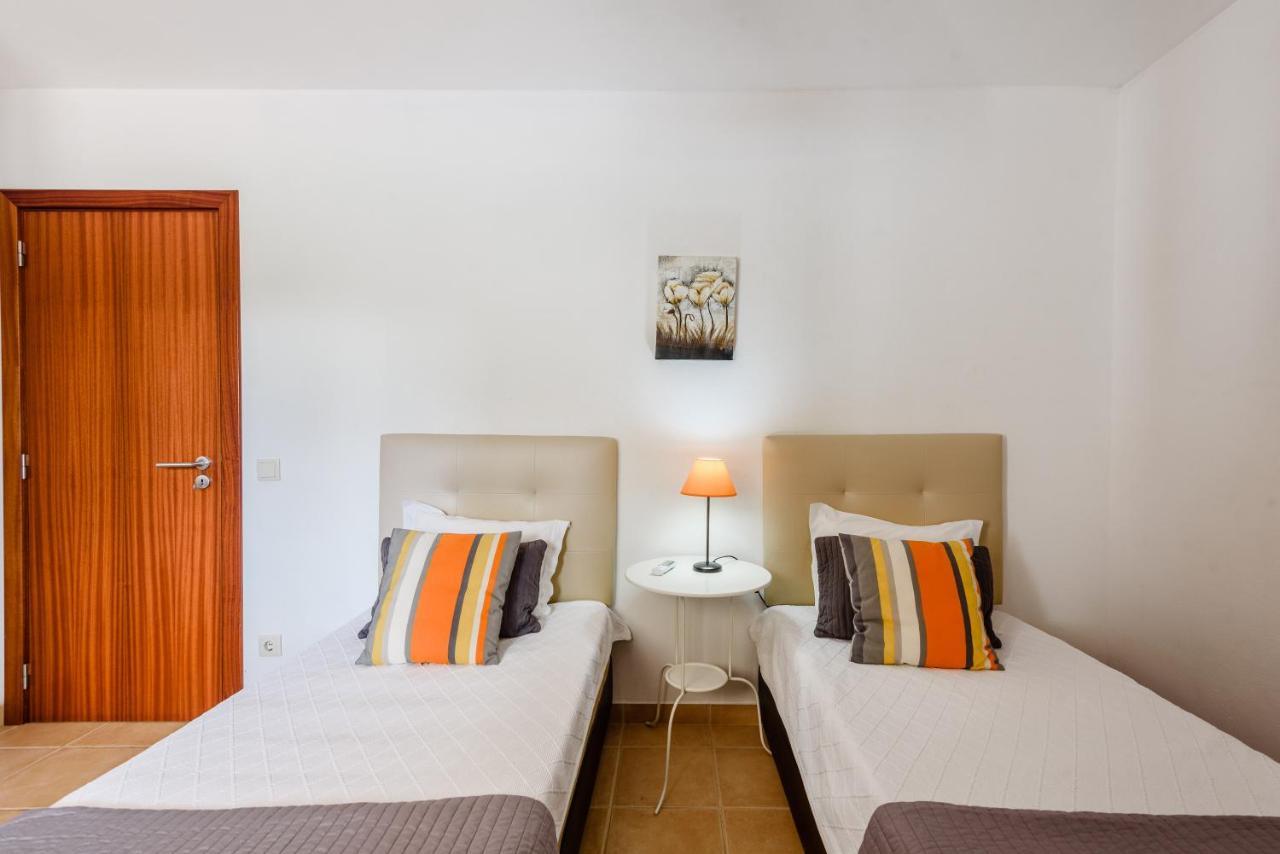Casa de férias Protea - 5 Bedroom, Beach, Air-con, Wifi Albufeira
