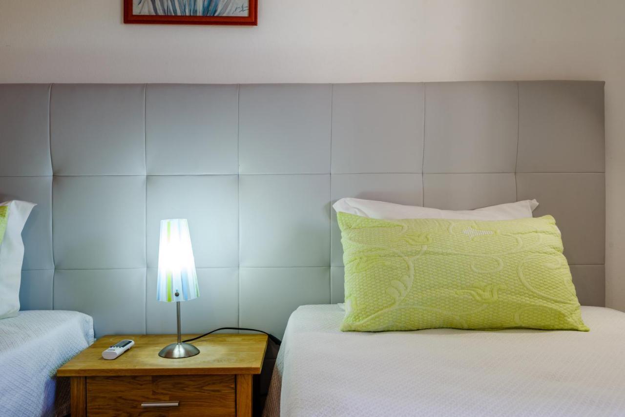 Vakantiehuis Protea - 5 Bedroom, Beach, Air-con, Wifi