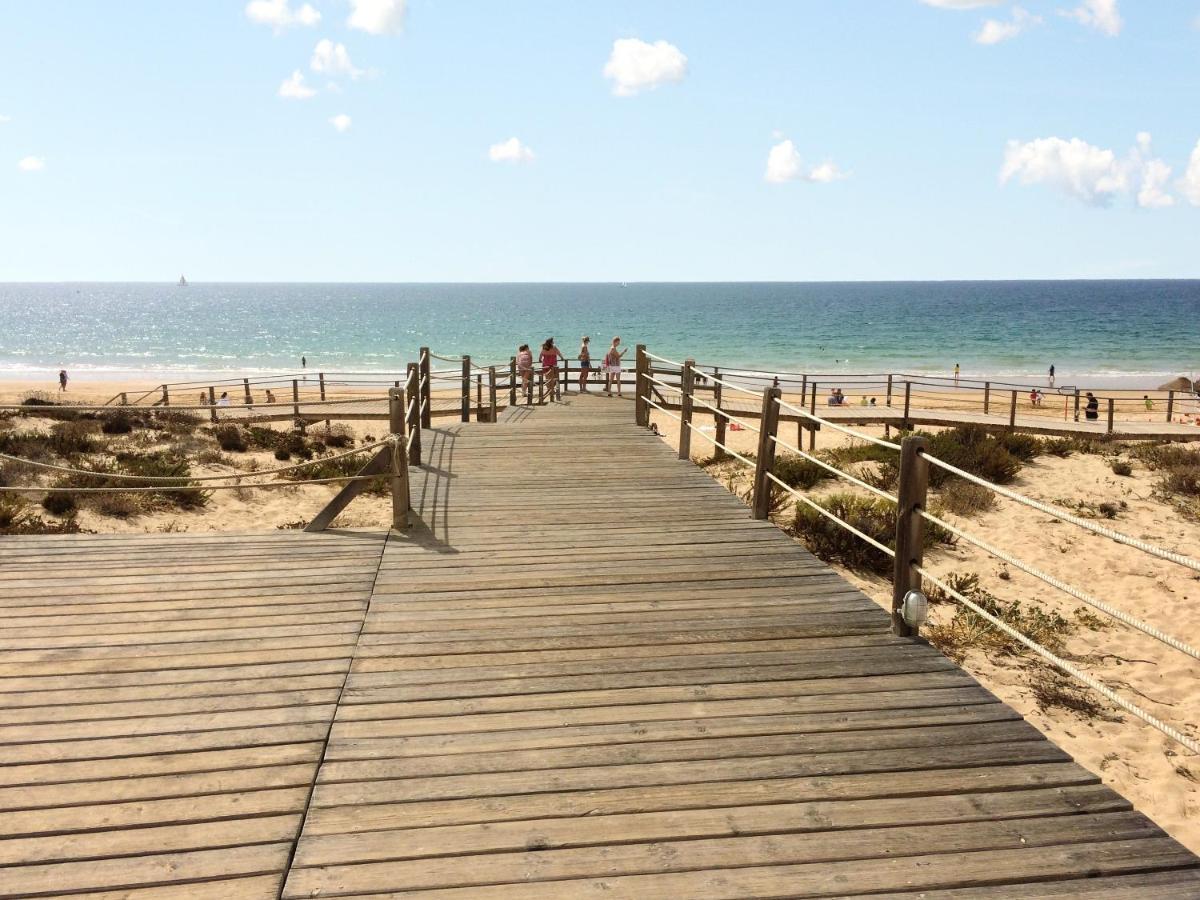 2 Bedrooms At 500 M Away From The Beach With Shared Pool Furnished Balcony And Wifi Apartment