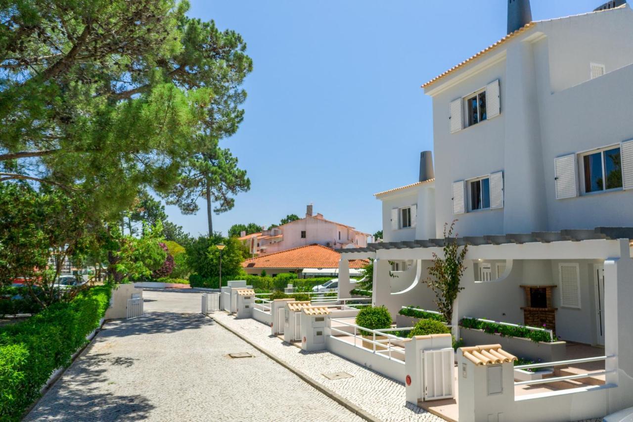 Pinhal Da Falesia Villa