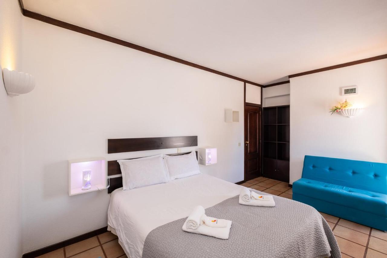 #029 Oura Village By Holidays Apartamento *