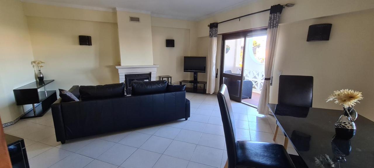 401 - 2 Bedroom - Oura - Sea View Appartement *